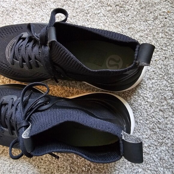 Lululemon Chargefeel Mid Workout Shoe - Picture 6 of 9
